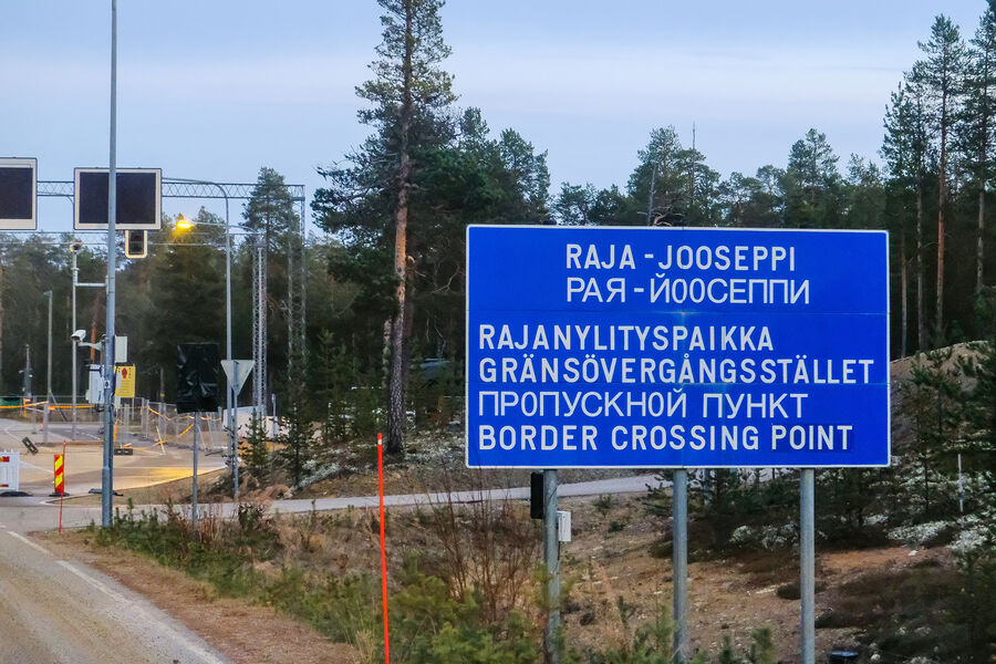 Финский контрольно-пропускной пункт на финляндско-российской границе у посёлка Ивало в общине Инари провинции Лаппи