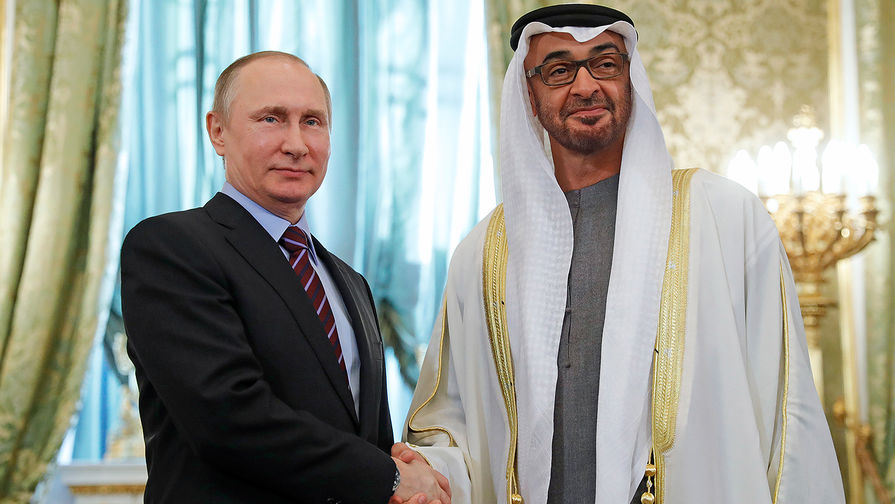 Владимир Путин и наследный принц Абу-Даби во время встречи в&nbsp;Кремле