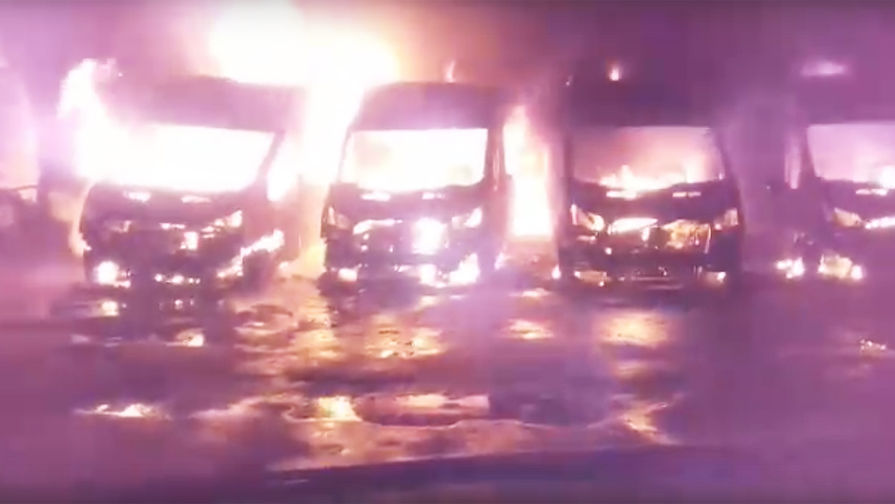 Последствия пожара на&nbsp;стоянке мобильных комплексов видеофиксации в&nbsp;Раменском районе Подмосковья, 12 ноября 2019 года