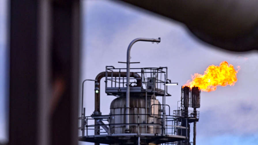 США и ЕС решают, как ударить по российской нефтянке. Есть несколько вариантов