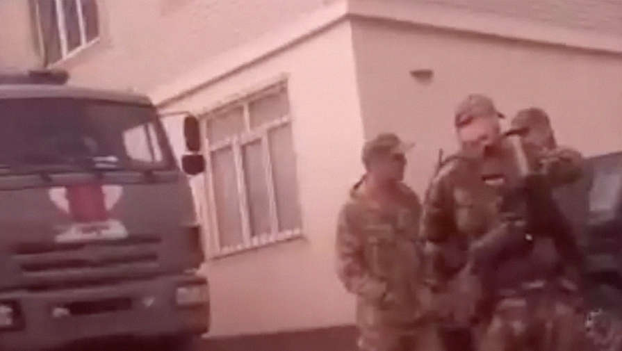 Росгвардия приехала разнимать драку между жителями двух сел Дагестана