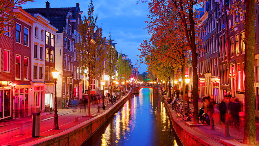 Квартал Красных фонарей в Амстердаме захотели реформировать