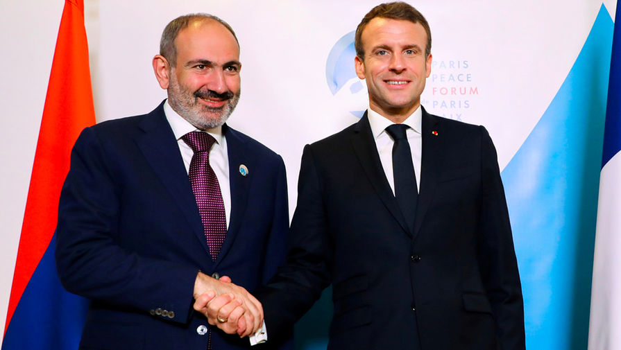Премьер-министр Армении Никол Пашинян и президент Франции Эммануэль Макрон