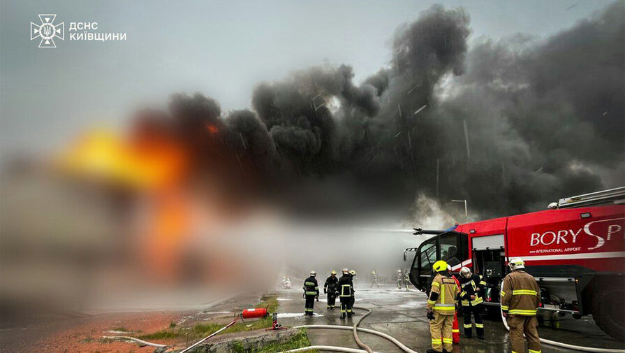 Стало известно, что за объект горит под Киевом уже больше суток