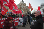 Оппозиционер Владимир Акименков во время шествия оппозиции в поддержку «узников Болотной площади»