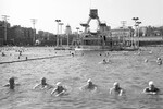 Бассейн «Москва» под открытым небом, построенный на месте Храма Христа Спасителя, 1 июля 1974 года