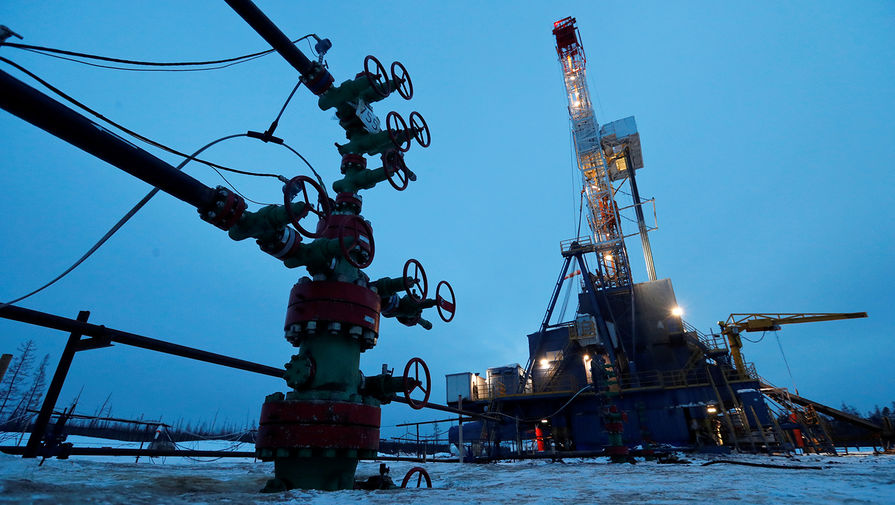 Аналитики сообщили, что Китай начал скупать у России редкие сорта арктической нефти
