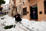 Последствия снегопада в городе Морелья, Испания, 22 января 2020