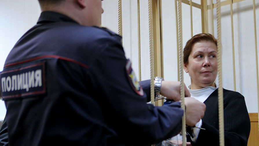 Наталья Шарина в Таганском суде города Москвы, 30 октября 2015 года 