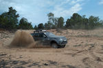 Даже в глубоком песке на берегу Байкала Land Rover Discovery не давал повода усомниться в своих внедорожных качествах