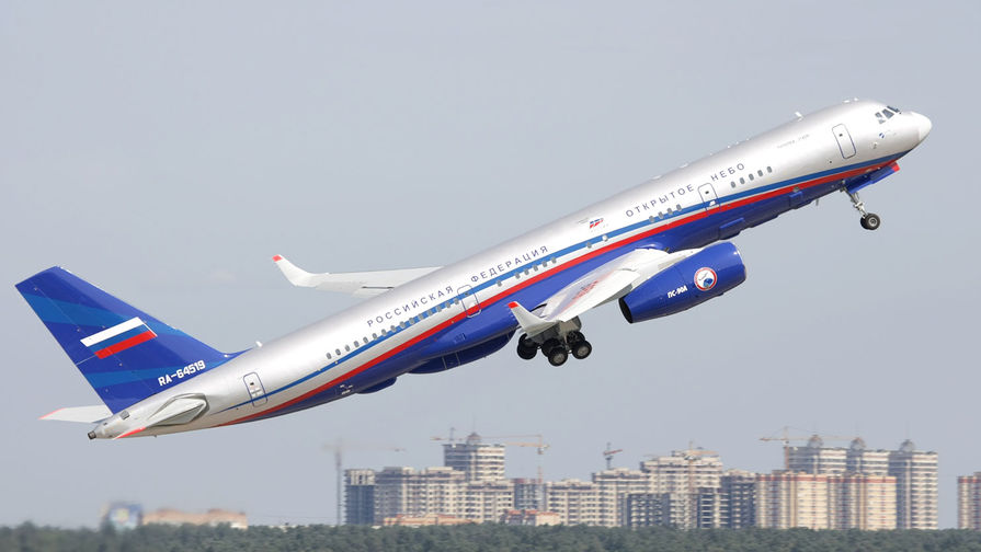 Самолет специального назначения Ту-214ОН