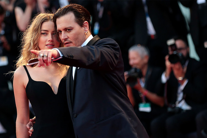 Джонни Депп и Эмбер Херд на премьере фильма «Черная месса» на Венецианском кинофестивале – 2015
