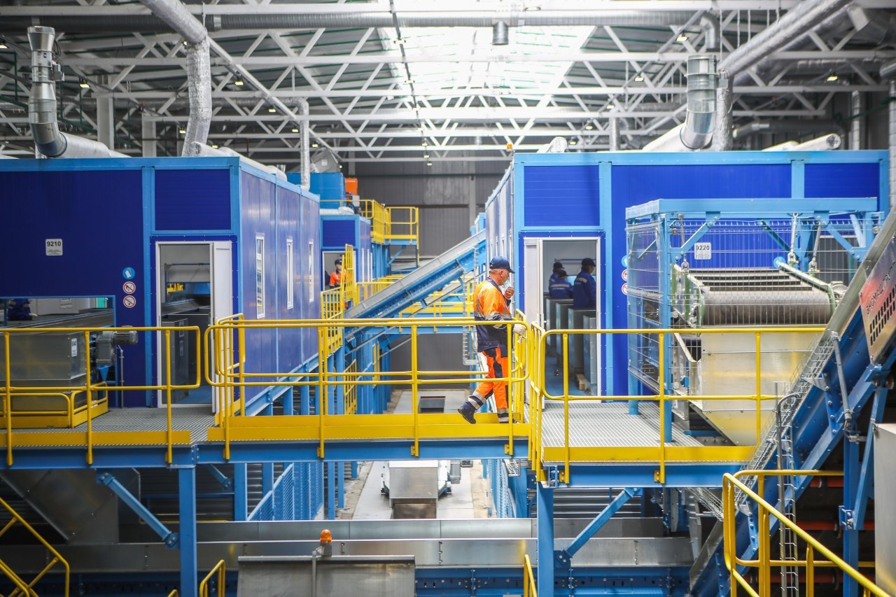 Почему спасать еду важнее, чем сортировать пакеты