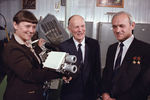 Академик Борис Патон с космонавтами Светланой Савицкой и Владимиром Джанибековым, 1984 год