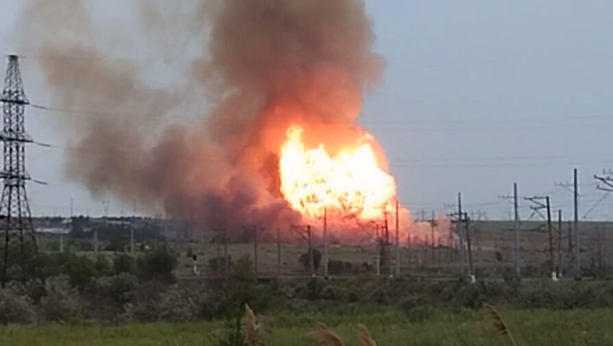 Село в Саратовской области обесточено из-за загоревшегося газопровода