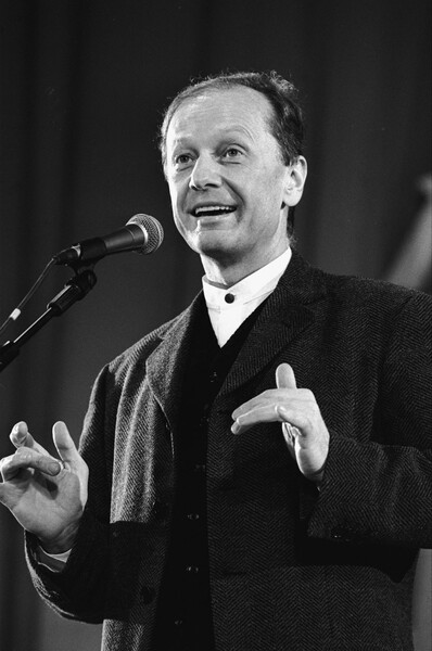 Михаил Задорнов во время выступления в&nbsp;Москве, 1997&nbsp;год