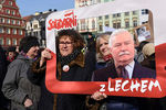 Демонстрация во Вроцлаве. Надпись на банере «Солидарность с Лехом», 2016 год