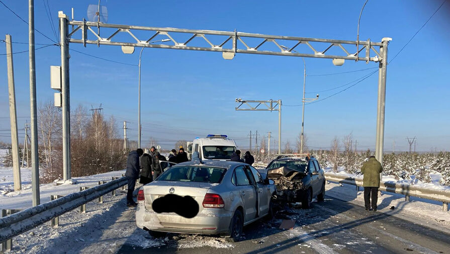 В Челябинской области в лобовом столкновении погиб водитель легкового автомобиля