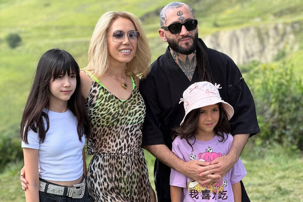 Ойындармен порно әңгімелер