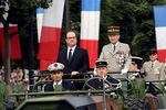 Президент Франции Франсуа Олланд во время празднования Дня взятия Бастилии