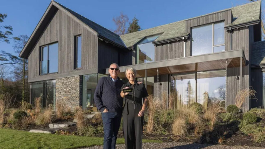 Жена, проигнорировавшая слова супруга про участие в конкурсах, выиграла дом за $5 млн