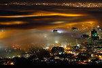 8 мая. Сезонный туман над Кейптауном.