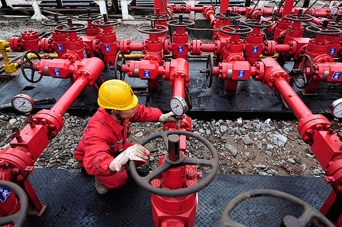 «Газпром» потребовал у Украины оплатить поставки газа за август