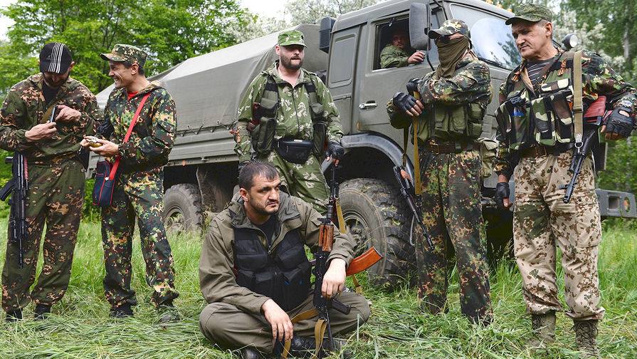 Бойцы батальона «Восток» в тренировочном лагере формирования в Донецкой области