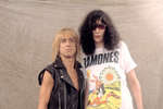Игги Поп и Джоуи Рамон из группы Ramones, 1988 год