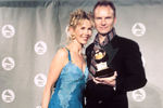 Стинг с женой Труди Стайлер за кулисами премии «Грэмми», 1994 год