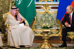Король Саудовской Аравии Сальман Бен Абдель Азиз Аль Сауд и президент России Владимир Путин во время встречи в Кремле, 5 октября 2017 года