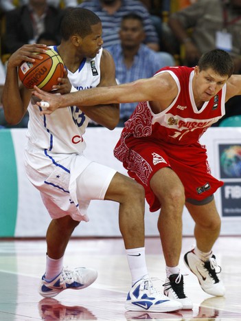 Россиянин Виктор Хряпа набросал 14&nbsp;очков в&nbsp;матче с&nbsp;доминиканцами