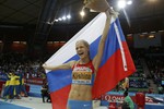 Чемпионка Европы Дарья Клишина торжествует