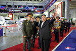 Министр обороны России Сергей Шойгу и лидер Северной Кореи Ким Чен Ын посетили в Пхеньяне «Выставку вооружений — 2023», 27 июля 2023 года