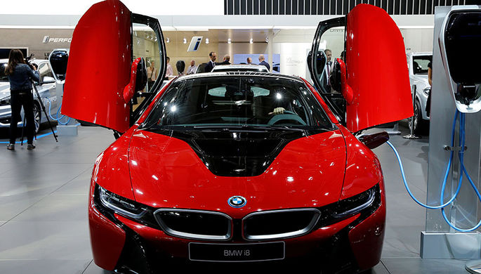 BMW i8