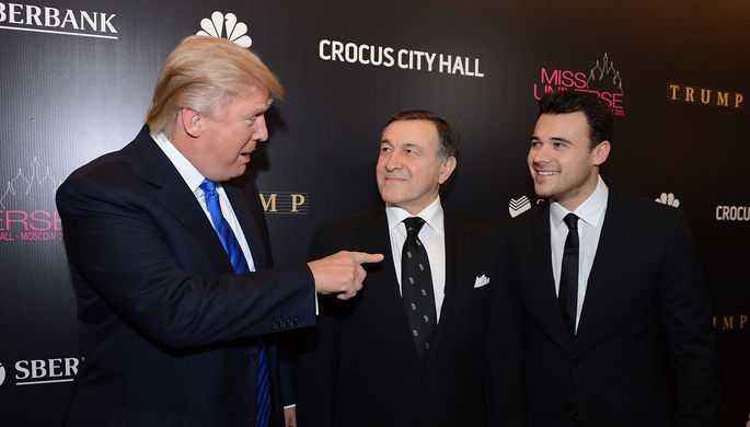 Дональд Трамп, президент Crocus Group Арас Агаларов и вице-президент Crocus Group, певец Эмин...
