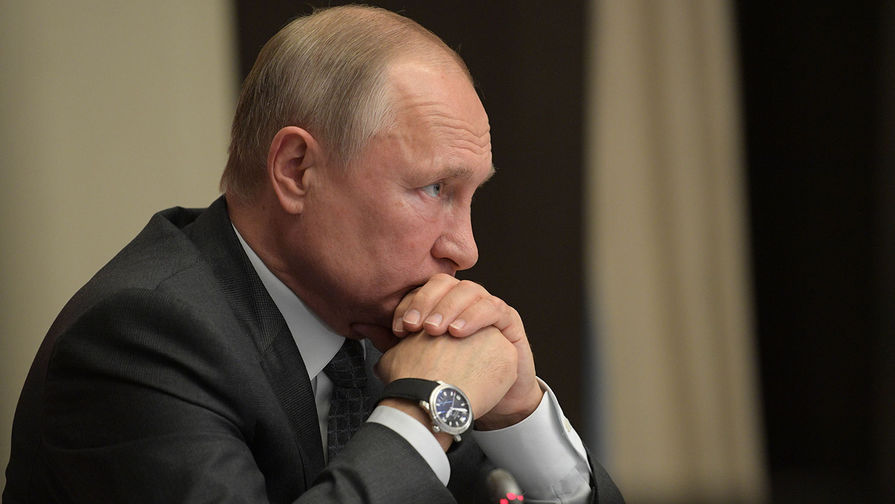 Путин назвал цели закона об оскорблении госсимволов