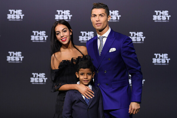 Мас шлюхалардың суреттері