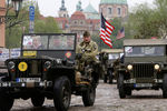 Американские армейские автомобили во время проведения Convoy of Liberty в Праге, 28 апреля 2017 года