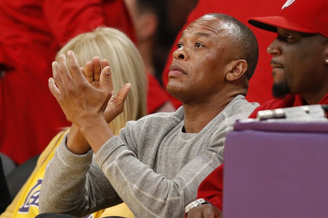 Известный рэпер и музыкальный продюсер Dr. Dre отдал должное Шакилу О'Нилу