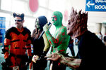 Участники Comic-Con, одетые как персонажи из фильма «Стражи Галактики» (Guardians of the Galaxy)