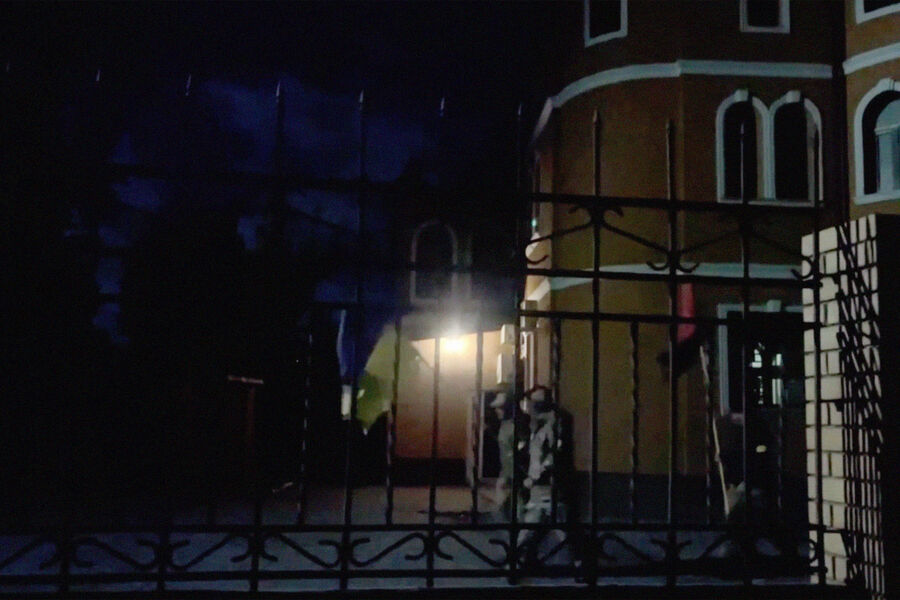 Сторонники ПЦУ захватили собор Украинской православной церкви в Черкассах