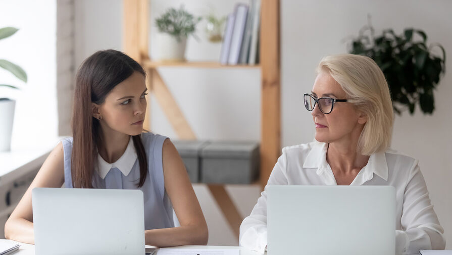 Юрист объяснил, можно ли требовать повышение, обещанное начальником на корпоративе