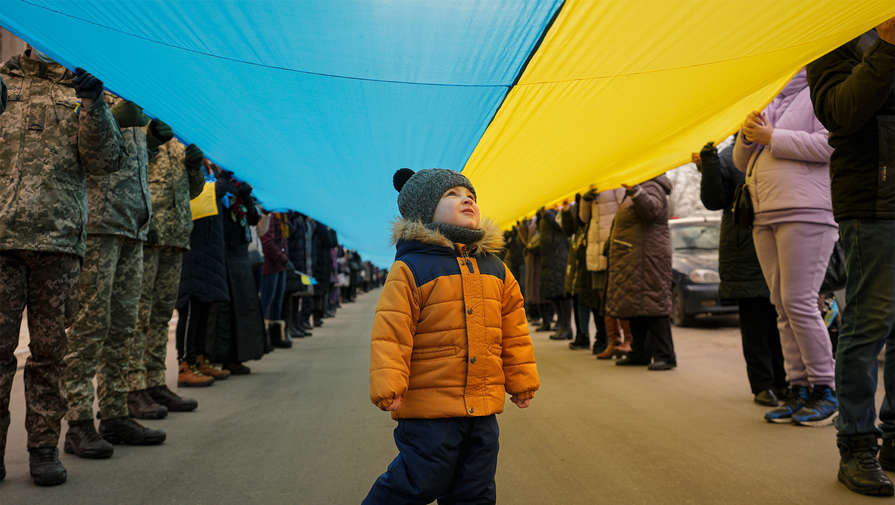 На Украине предрекли катастрофическое падение рождаемости в 2023 году