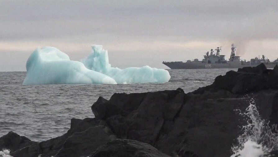 Морской десант потренировался в защите российских территорий в Арктике