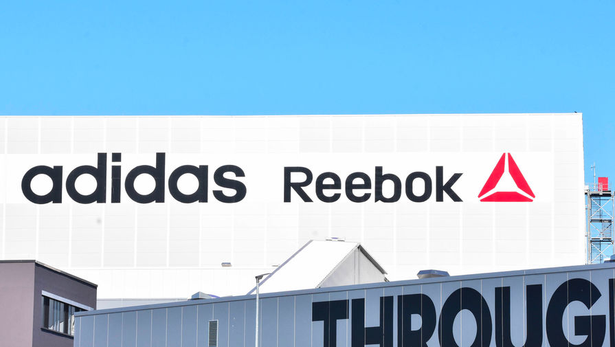 Стало известно, как подорожают товары Adidas и Reebok в России