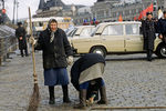 На Васильевском спуске в Москве, 1993 год