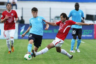 Драгун против Чеботару