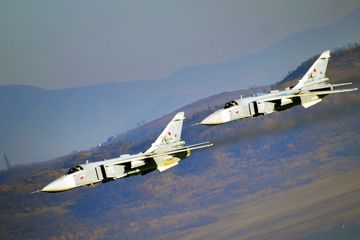 Фронтовые бомбардировщики Су-24