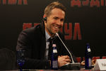Райан Рейнольдс во время пресс-конференции в Москве